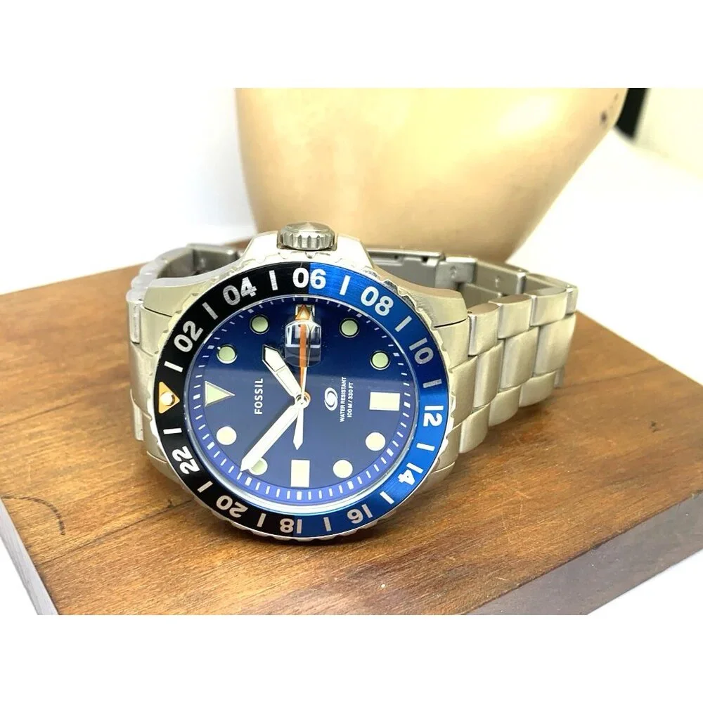 Fossil Men's Watch FS5991 GMT Quartz Blue Dial Silver Stainless Steel 46mm